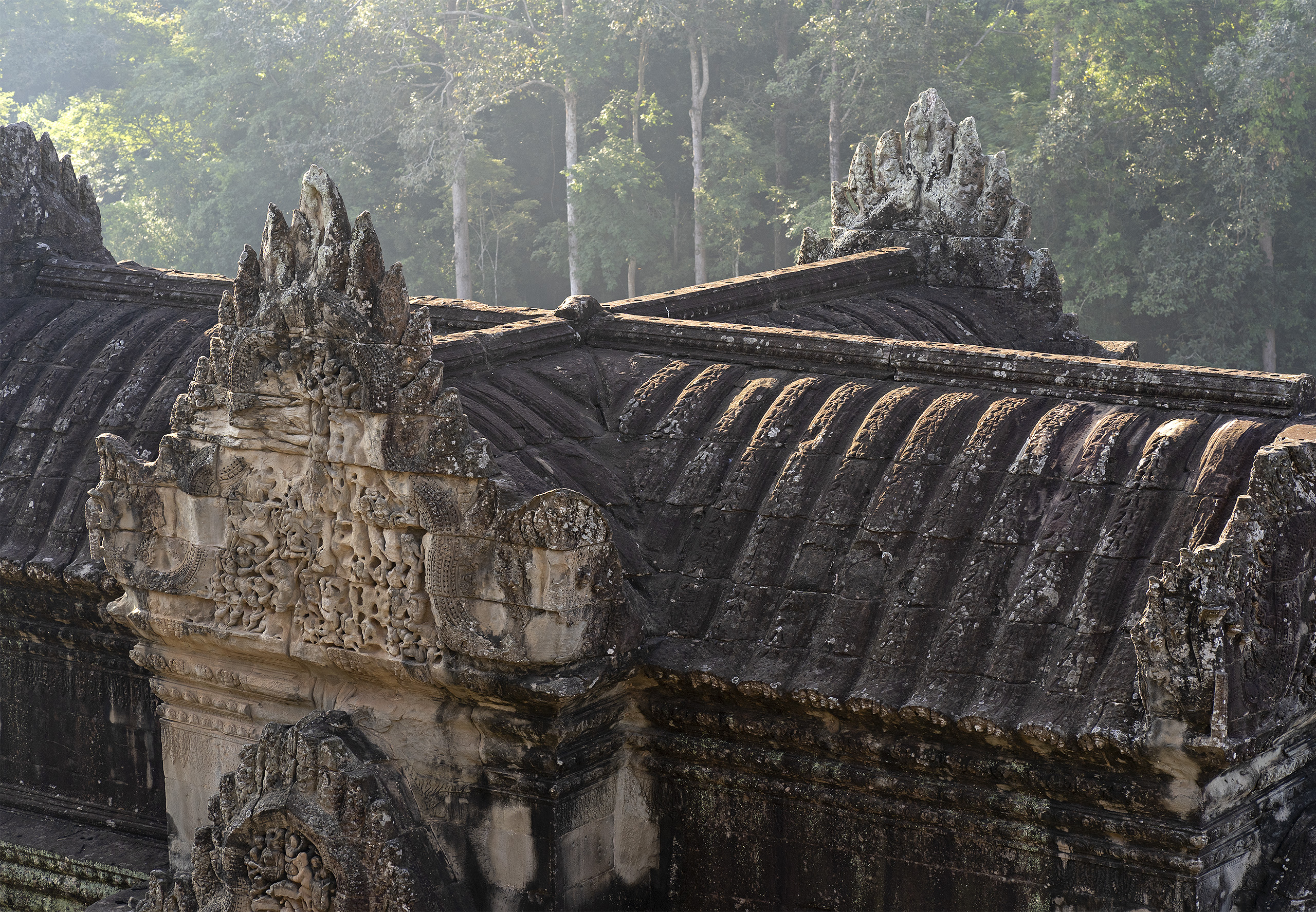 AW, roof detail